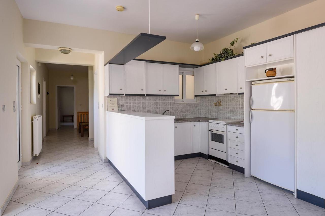 פליאוחורה Niki'S Apartment מראה חיצוני תמונה